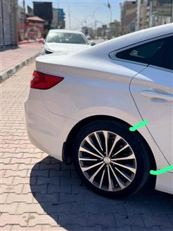 هیۆندای ازێرا